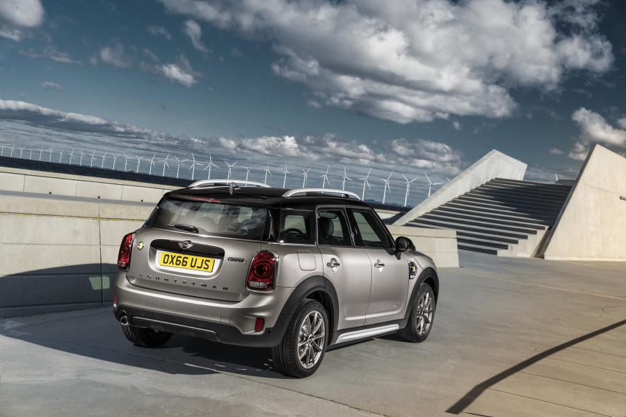  Mini Cooper S E Countryman ALL4 (F60) 2017 года  (WW) (фото 10 из 173)